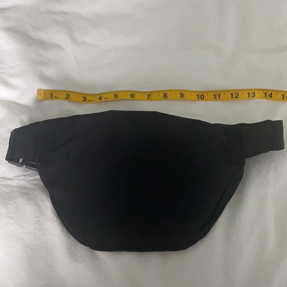 Champion Cross Body Bag - Picture 5 of 5